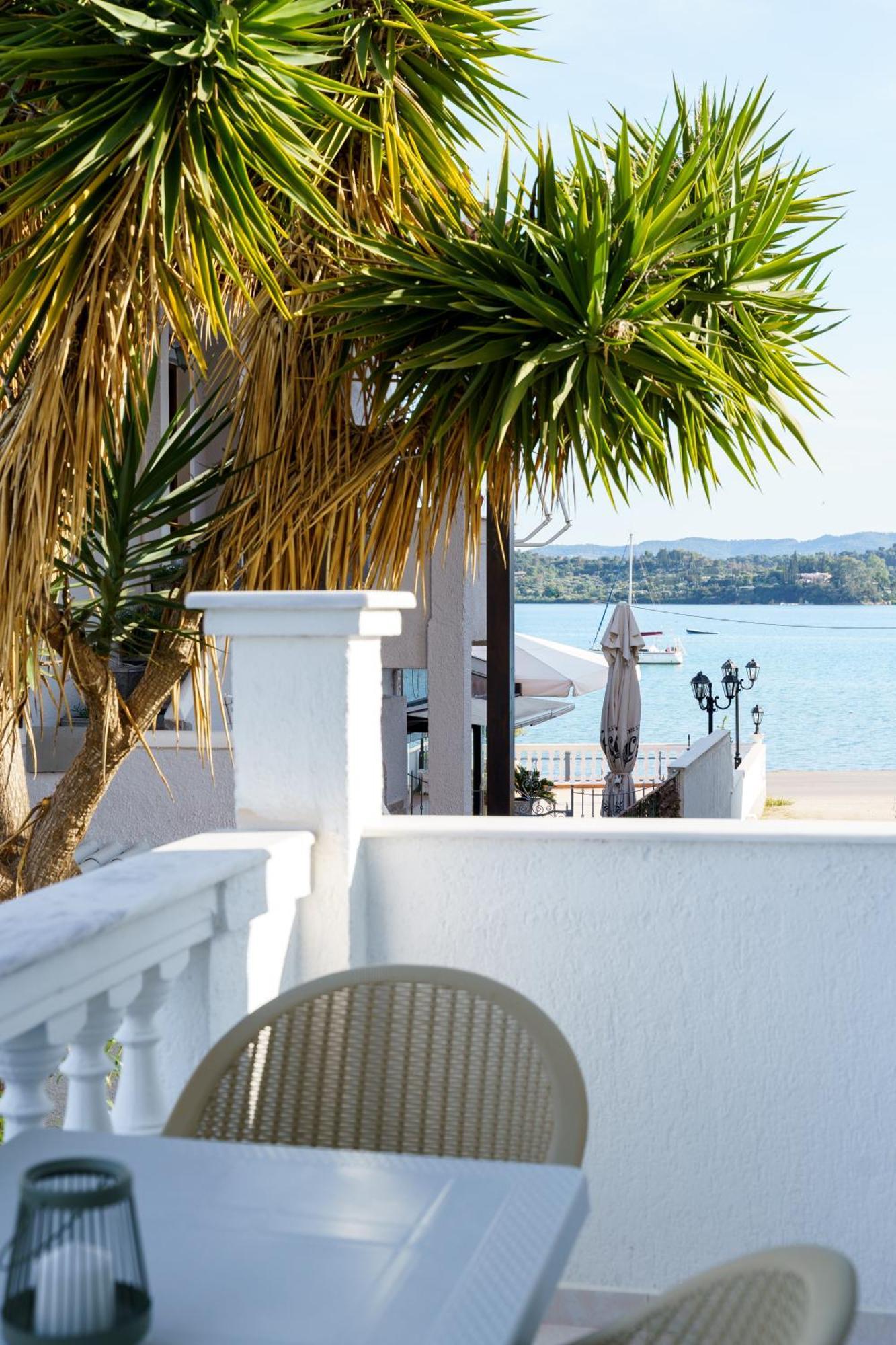 Casa Albastra Rooms & Suites Porto Heli Esterno foto
