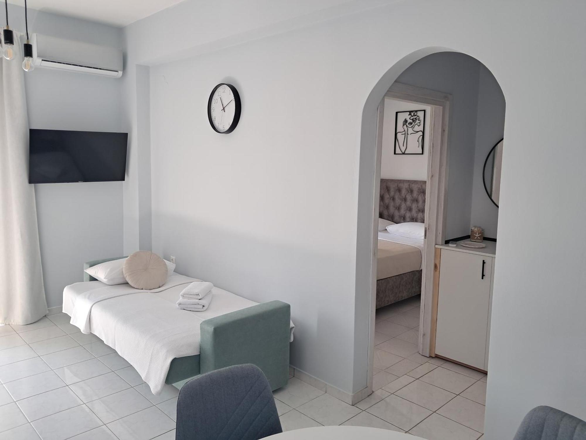 Casa Albastra Rooms & Suites Porto Heli Esterno foto